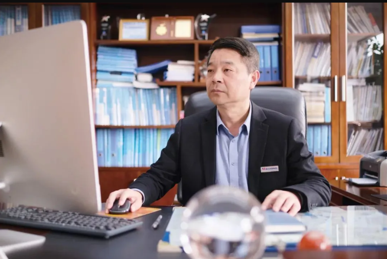 人物访谈/海雄总经理郑强